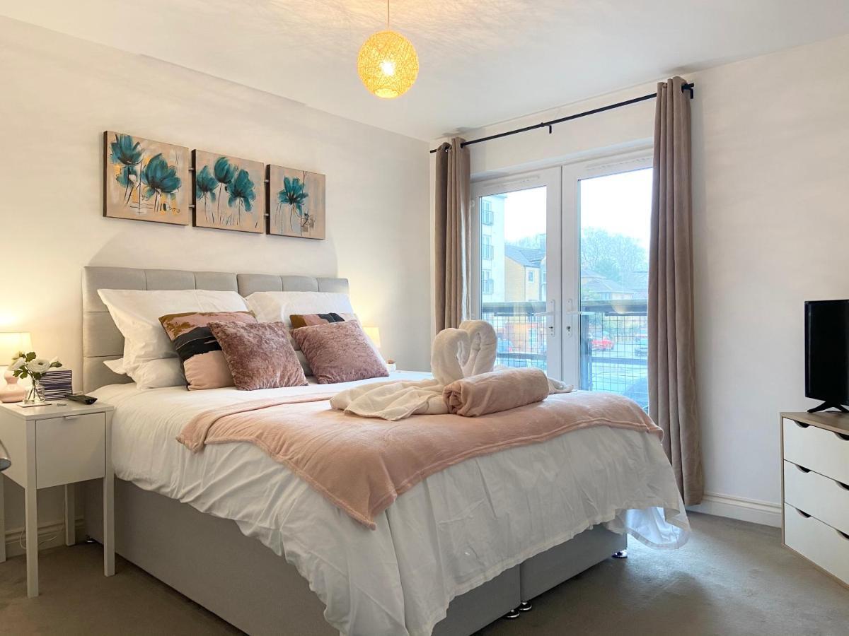 סאות'המפטון Best Price! Large Spacious 2 Bed Apartment - King Size Or Single Beds, Sofabeds, Smart Tvs, Free Parking מראה חיצוני תמונה