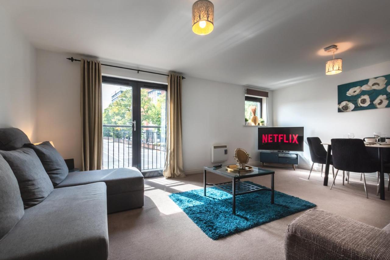 סאות'המפטון Best Price! Large Spacious 2 Bed Apartment - King Size Or Single Beds, Sofabeds, Smart Tvs, Free Parking מראה חיצוני תמונה